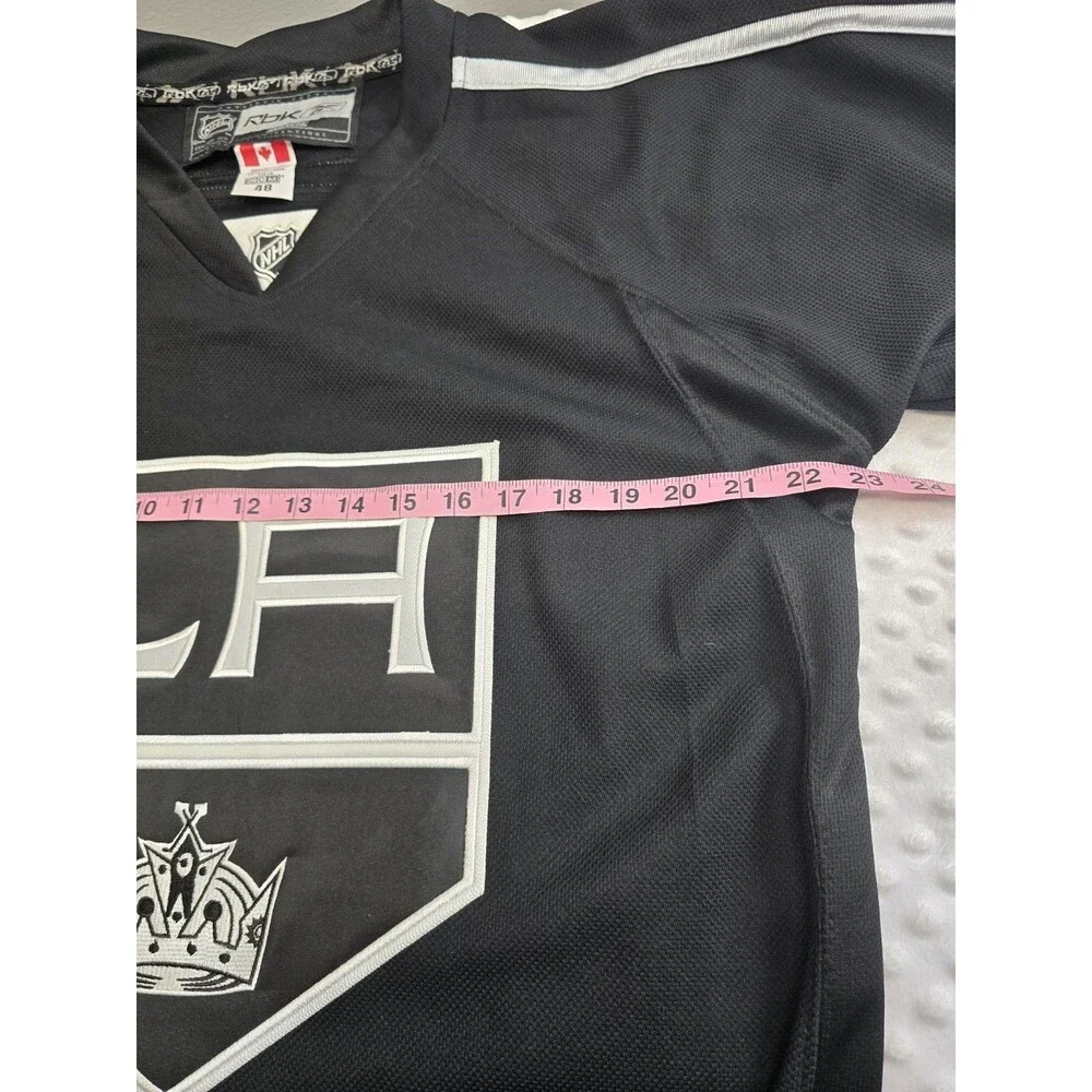 Reebok LA Kings Jonathan Quick 32 Jersey Size 48 NHL Center Ice CCM Tailor Short